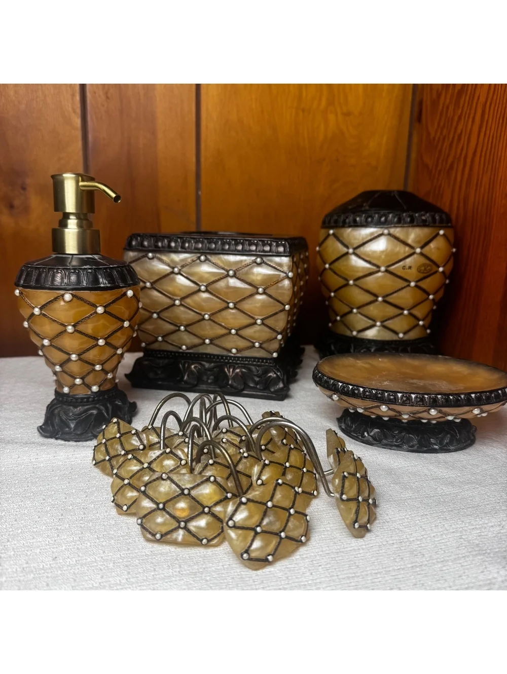 Vighano Bath Accessories 6 Piece Vanity Set Amber Faux Onyx Black Pearl